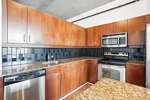 505 E 6th St, Charlotte, NC 28202 - Photo 19