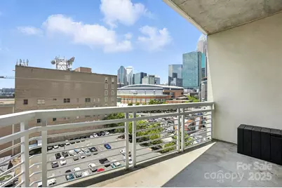 505 E 6th Street #908, Charlotte, NC 28202 - Photo 41