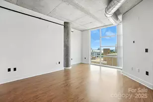 505 E 6th St, Charlotte, NC 28202 - Photo 9