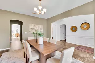 8214 Aspen Ct, Charlotte, NC 28227 - Photo 11