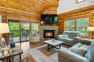 205 Chestnut Vlg, Mars Hill, NC 28754 - Photo 11