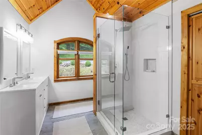 205 Chestnut Village, Mars Hill, NC 28754 - Photo 31