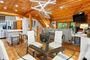 205 Chestnut Vlg, Mars Hill, NC 28754 - Photo 5