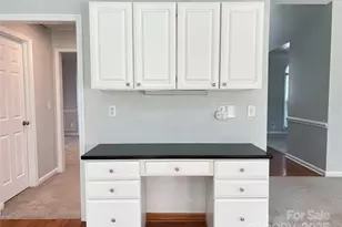 2609 Lamp Post Ln, Kannapolis, NC 28081 - Photo 11