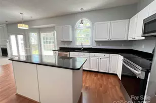 2609 Lamp Post Ln, Kannapolis, NC 28081 - Photo 9