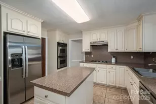 2410 Monticello Dr, Gastonia, NC 28056 - Photo 11