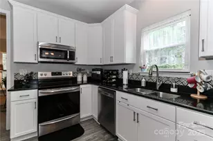 103 Pamlico Ln, Mooresville, NC 28117 - Photo 9