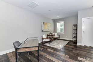1116 E 36th St, Charlotte, NC 28205 - Photo 5