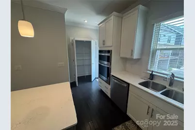 12115 Brooklyn Avenue, Charlotte, NC 28204 - Photo 13