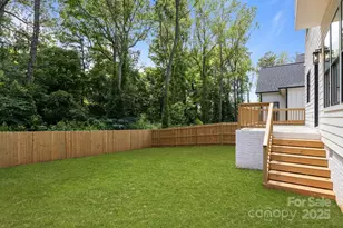 3937 Plainview Rd, Charlotte, NC 28208 - Photo 9