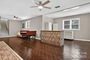 3127 N Center St, Hickory, NC 28601 - Photo 29