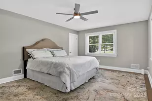 3127 N Center St, Hickory, NC 28601 - Photo 21