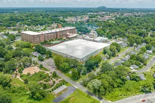 1113 W 4th Ave, Gastonia, NC 28052 - Photo 35