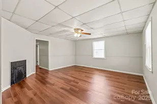1113 W 4th Ave, Gastonia, NC 28052 - Photo 5