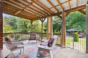 1215 Upper Brush Creek Rd, Fairview, NC 28730 - Photo 7