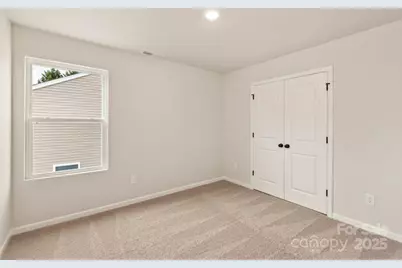 1048 Russell Drive, Winston Salem, NC 27127 - Photo 5