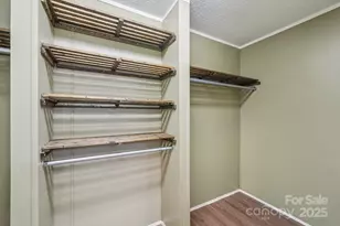 1069 Heather Glen Dr, Catawba, NC 28609 - Photo 11