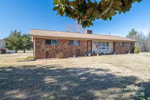 603 Tribal Rd, Blacksburg, SC 29702 - Photo 7