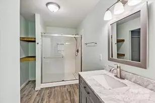 104 Britton Ave, Hendersonville, NC 28791 - Photo 25