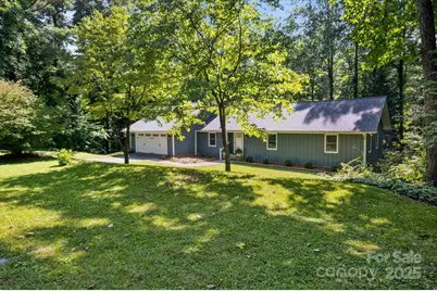 104 Britton Avenue, Hendersonville, NC 28791 - Photo 3