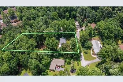 104 Britton Avenue, Hendersonville, NC 28791 - Photo 41