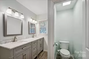 104 Britton Ave, Hendersonville, NC 28791 - Photo 23