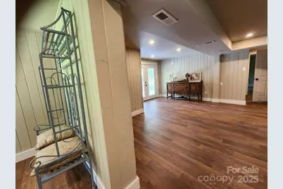 283 Robin Drive, Marion, NC 28752 - Photo 5