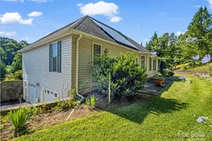 124 Shadow View Dr, Leicester, NC 28748 - Photo 35