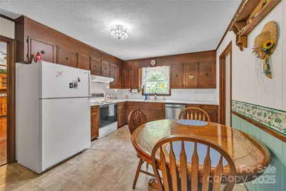 137 Proust Road, Statesville, NC 28625 - Photo 9