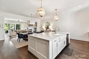 6531 Hazelton Dr, Charlotte, NC 28210 - Photo 11