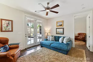 6531 Hazelton Dr, Charlotte, NC 28210 - Photo 25