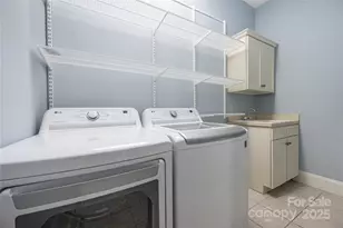 229 N Church St, Charlotte, NC 28202 - Photo 19