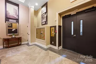 229 N Church St, Charlotte, NC 28202 - Photo 5