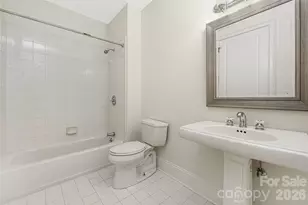 229 N Church St, Charlotte, NC 28202 - Photo 21