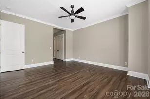 229 N Church St, Charlotte, NC 28202 - Photo 11