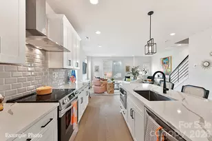 3006 Khan Pk Dr, Charlotte, NC 28206 - Photo 3