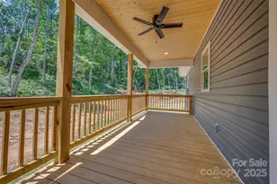 19 Keene St, Hendersonville, NC 28792 - Photo 17