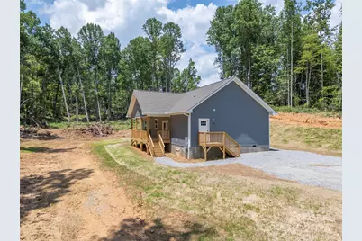 19 Keene Street, Hendersonville, NC 28792 - Photo 35