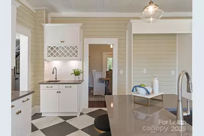 402 S Chester Street, Gastonia, NC 28052 - Photo 23