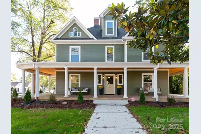 402 S Chester Street, Gastonia, NC 28052 - Photo 1