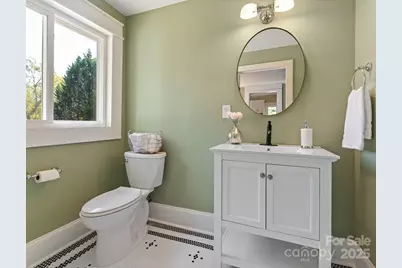 402 S Chester Street, Gastonia, NC 28052 - Photo 27