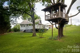 102 Cuthberson St, Morganton, NC 28655 - Photo 1