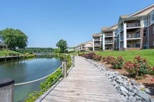 18511 Harborside Dr, Cornelius, NC 28031 - Photo 3