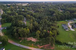 501 Providence Rd, Gaffney, SC 29341 - Photo 3