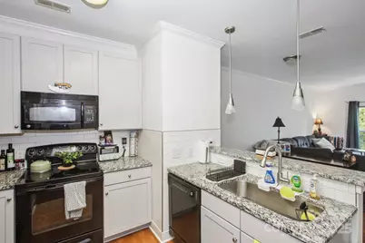 630 Calvert Street #410, Charlotte, NC 28208 - Photo 7