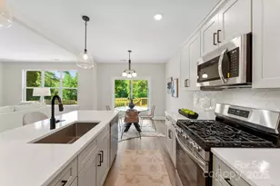 1227 Breezewood Dr, Charlotte, NC 28262 - Photo 11