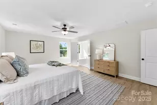 1227 Breezewood Dr, Charlotte, NC 28262 - Photo 19