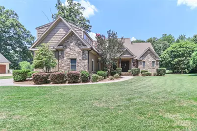 3229 Broadmoor Drive, Statesville, NC 28625 - Photo 3