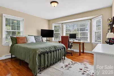 601 Pennell Street NE, Lenoir, NC 28645 - Photo 9