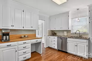 601 Pennell St NE, Lenoir, NC 28645 - Photo 25